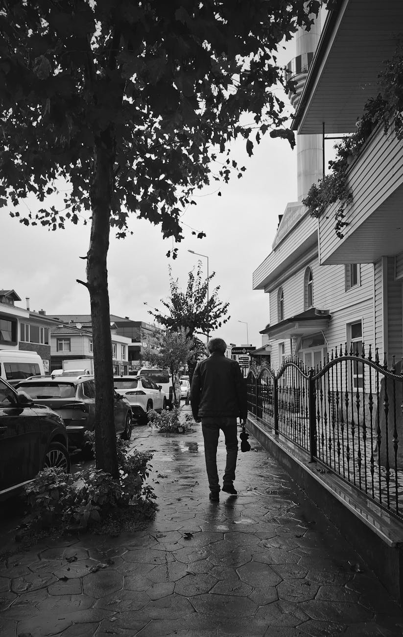 “Escape” – a story in 50&nbsp;words